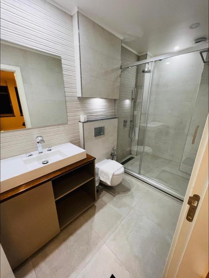 Apartamento Sociedade Farmaceutica Лісабон Екстер'єр фото